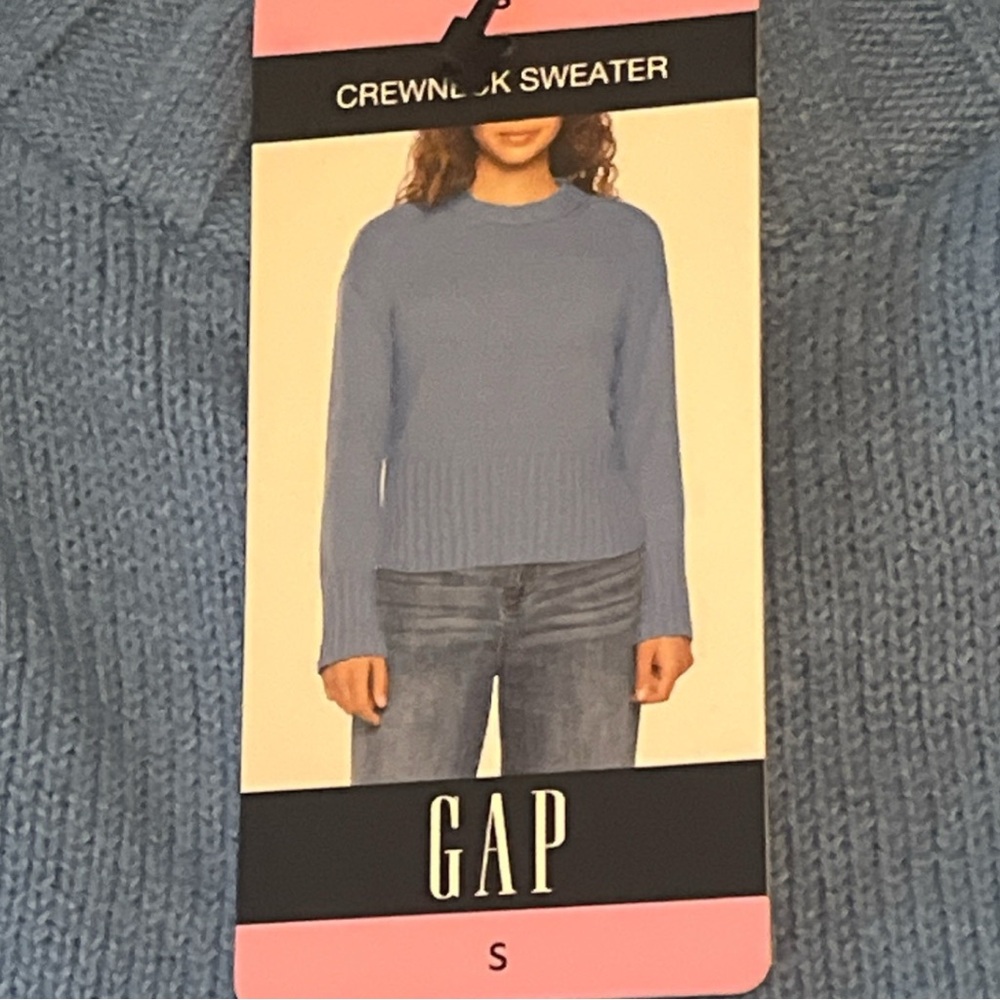 GAP Women's Blue Crewneck Sweater - Picture 3 of 4